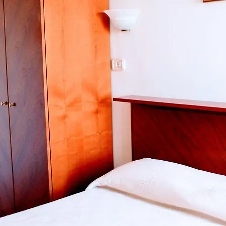 Ponte * 维耶斯泰