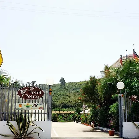 Ponte 酒店 *
